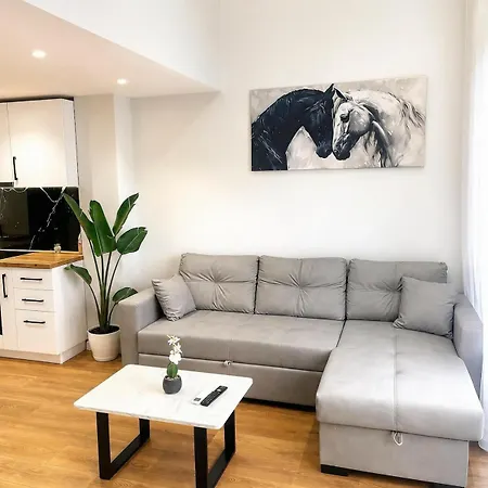 Apartment Loft At Liqeni I Thate